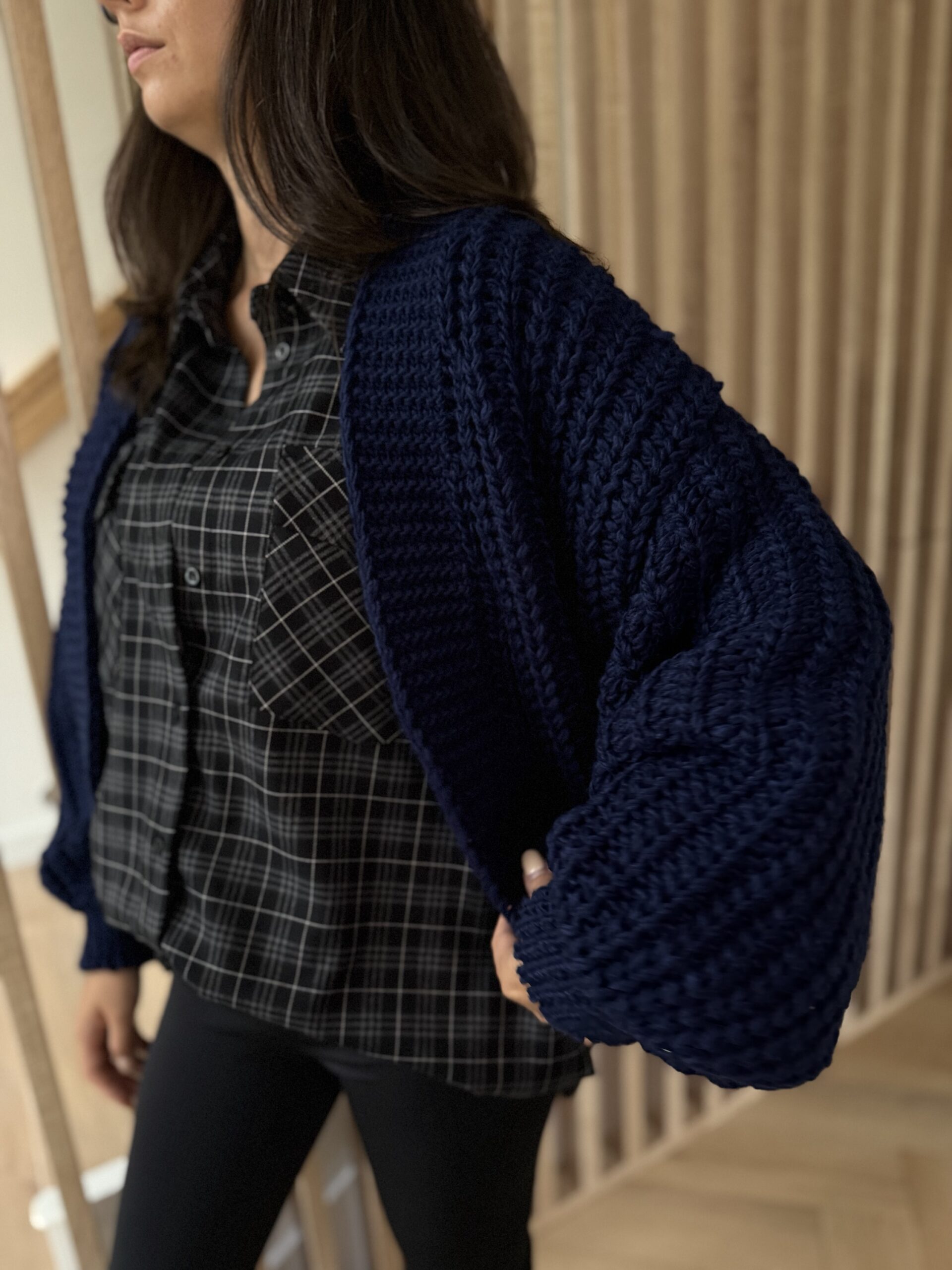 Koszula w kratę - czarny - obrazek 9