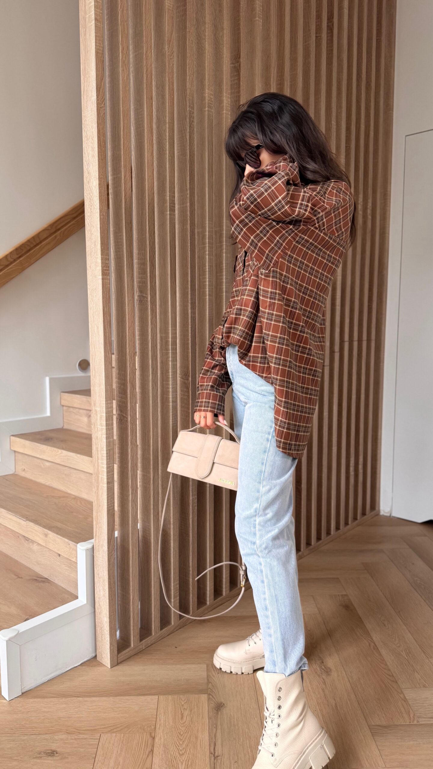 Koszula w kratę - brązowy - obrazek 12