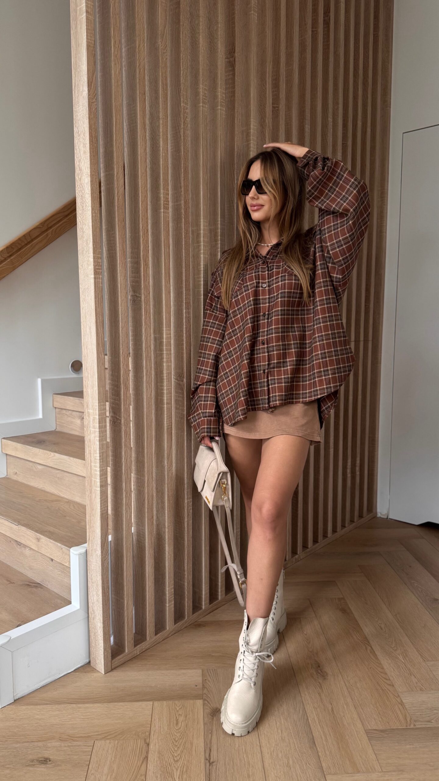 Koszula w kratę - brązowy - obrazek 5